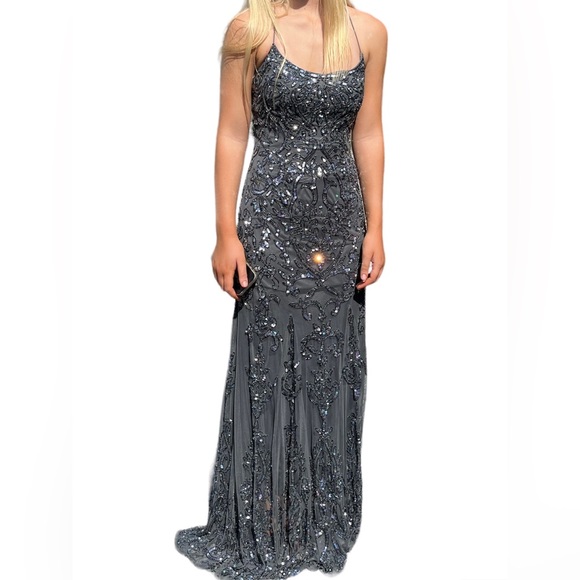 Prom dress, Pageant, Formal Gown, Homecoming - Picture 2 of 10